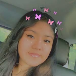 Meet your Posher, Crystal